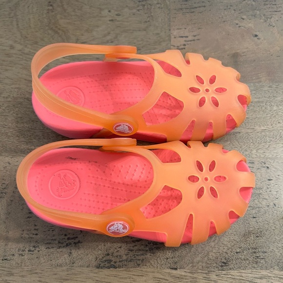 CROCS Kids Vibrant Orange/Pink Sandals size 9C - Picture 2 of 6